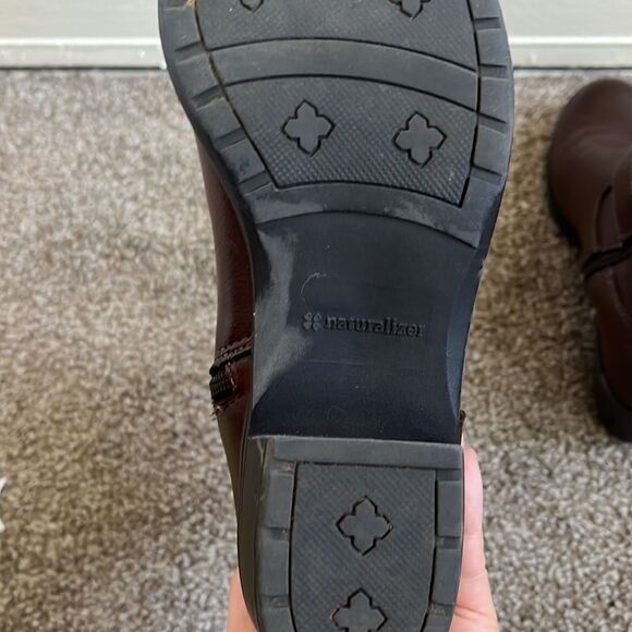 Naturalizer Boots   - Picture 9 of 11
